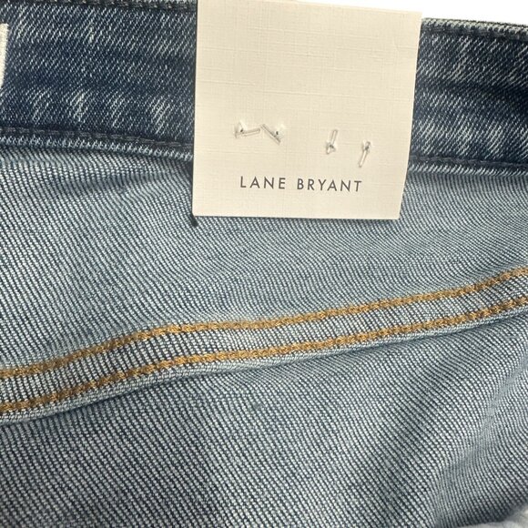 NWT Lane Bryant 18 Boyfriend Midi Shorts Super Stretch Distressed Signature Fit - Picture 13 of 16